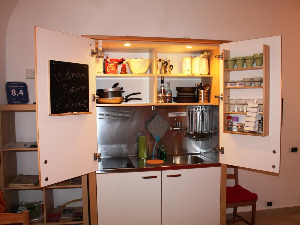 Hella Ibernesi 23 Fori Imperiali Inn, New Gestion! Roma Phòng bức ảnh