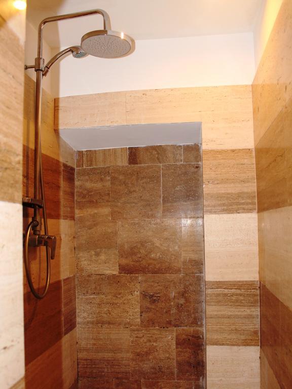 Hella Ibernesi 23 Fori Imperiali Inn, New Gestion! Roma Phòng bức ảnh